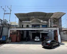 Rumah Mewah Nol Jalan Raya Biliton Surabaya Pusat Lokasi Strategis