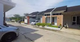 Rumah.cluster  centre park dkt terminal alng2 lebar