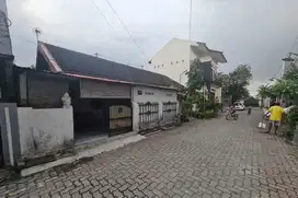 Tanah  Super Strategis Di Seturan Dekat Kampus UPN,Pakuwon Mall,AMPLAS