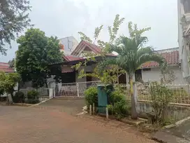 DISEWAKAN CEPAT RUMAH LUAS MUAT CARPORT 3 DI CLUSTER BANJAR WIJAYA