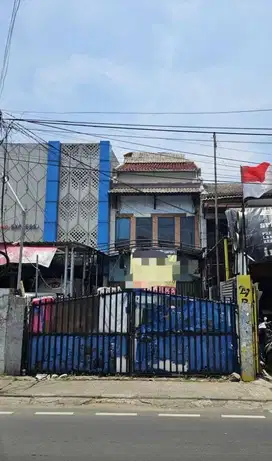 RUMAH PINGGIR JALAN RAYA CONDET KRAMAT JATI JAKARTA TIMUR