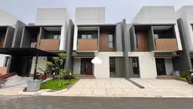 Disewakan Rumah Cantik 2 lantai di Summarecon Crown Gading Bekasi
