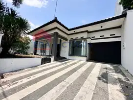 Rumah Bessr 4kamar di Dieng Malang