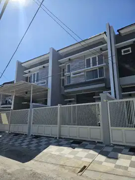 Rumah Minimalis Gress Nginden Intan