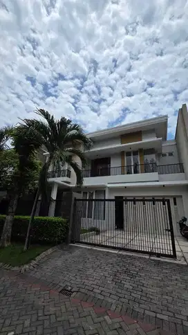 DISEWA RUMAH MEWAH SIAP HUNI & TERAWAT DI GRAHA FAMILY