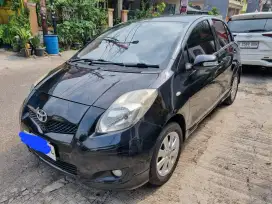 Yaris matic 2012 type E hitam