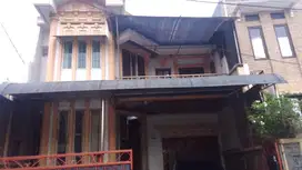 Rumah 2 Lantai Strategis Di Cawang, Cocok Dijadikan Kos2an/ kontrakan