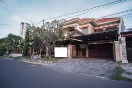Rumah Exclusive Mediteranean Style RUMAH MARGOREJO INDAH Surabaya