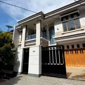 MEWAH Rumah Baru Luas Bangunan 600 Pondok Kelapa Duren Sawit