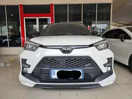 KM LOW 27 RIBUAN Toyota Raize GR TSS At 2021 Putih Hitam Plat Ganjil