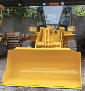 Dijual Wheel Loader Komatsu model WA200-1
