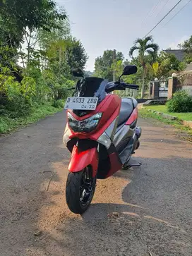 Nmax 2019 2020 Plat D
