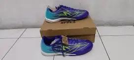 Sepatu futsal SPECS GALACTICA NBR
