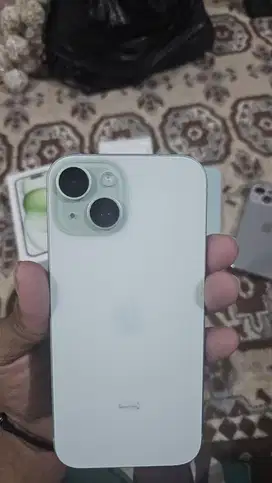 Iphone 15 128gb green bh 98%