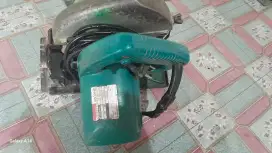 Mesin Potong Makita 5800 NB