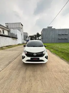 Daihatsu Sigra 1.2 R 2024 Manual ( Putih Metalik )