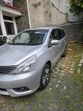 Nissan Grand livina 2017 Bensin