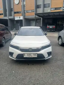 Honda Civic 1.5 RS Putih tahun 2024