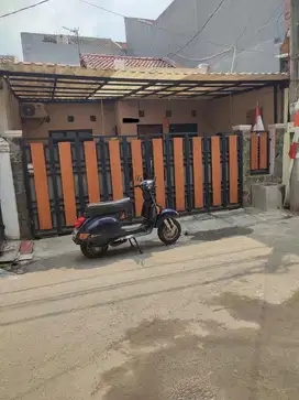 DIJUAL RUMAH DI BEKASI STRATEGIS DEKAT SUMMARECON BEKASI