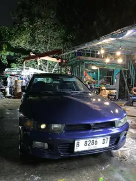 Mitsubishi Galant Hiu VR6-24 Tua tua keladi masih ganteng buat nongki2