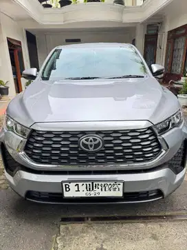 Toyota Kijang Innova Zenix (2024)