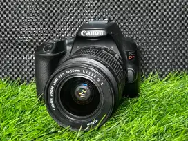 Kamera Canon 250D / X1