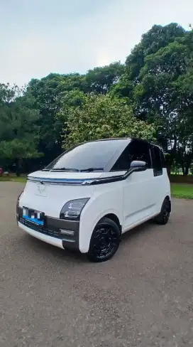 [Low KM 9K] Wuling AirEV LR 300 KM 2023 White