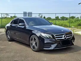 Mercedes-Benz E300 2.0 AMG Line 2017