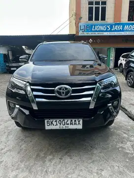 Fortuner vrz 2016 hitam