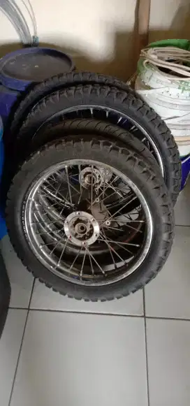 Pelek motor KLX