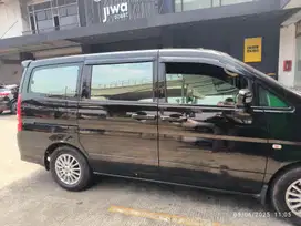 Nissan Serena 2009 Bensin