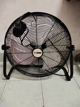 Kipas angin badai GMC  20 inch, normal !!