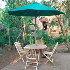 meja makan outdoor,bangku lipat,payung jati,kursi cafe,kursi santai