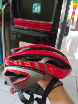 Helm Sepeda Bell Bekas - Ringan, Nyaman, dan Aman (SNI)