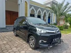 Avanza veloz manual antik