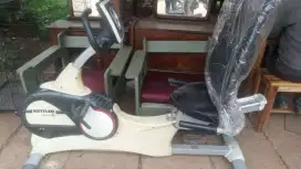 Jual alat olahraga merk KETTLER masih bagus layak pakai lokasi Depok