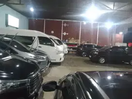 Sewa mobil di malang/rental mobil di malang