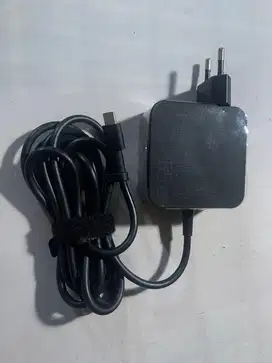 Adaptor Asus W19-065N2B Original