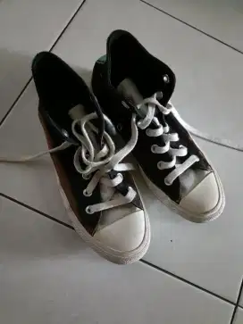 Sepatu Converse asli ukuran 38