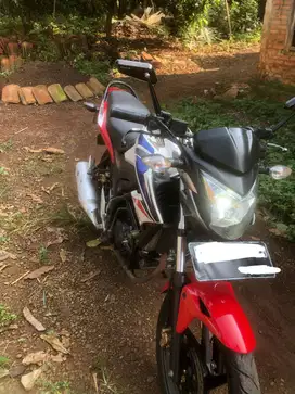 Jual BU honda CB 2015