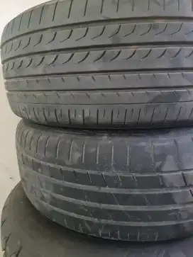 Ban copotan 225 55 R18