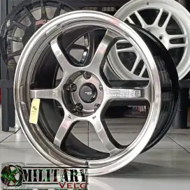 Advan R-6 Flowforming R18 Hyperblack Mirror lips