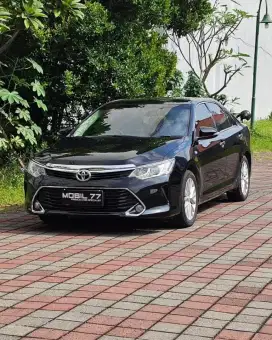 TOYOTA CAMRY 2.5 V 2018 BLACK ON BEIGE ODO 48RB UNIT TERAWAT DAN BAGUS