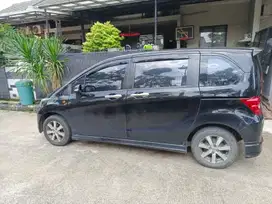 Honda Freed 2011 Bensin