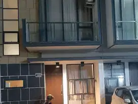 Jual Rumah 2 Lantai Siap Huni di Golden City Bekasi Siap KPR J-17841