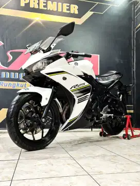 Yamaha R25 Th 2017 Gas riding Merapat Anugerah motor rungkut