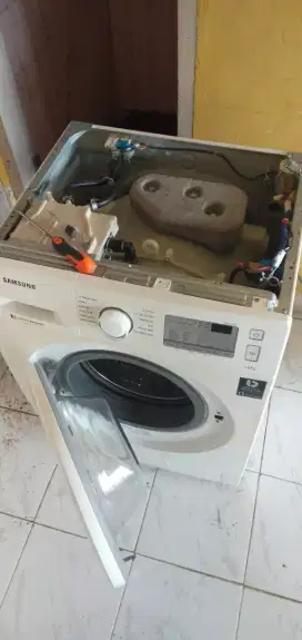 Spesialis Elektronik
