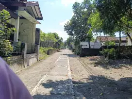 Disewakan tanah SHM pekarangan Utara Jogja bay Maguwoharjo Sleman