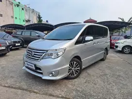 DP MURAH - Nissan Serena 2.0 Highway Star Bensin-AT 2016