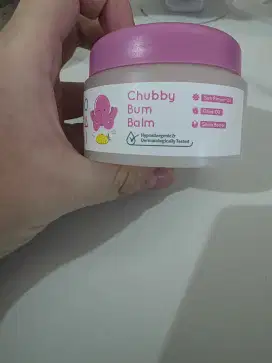 PRELOVED. MOMAMI CHUBBY BUM BALM
